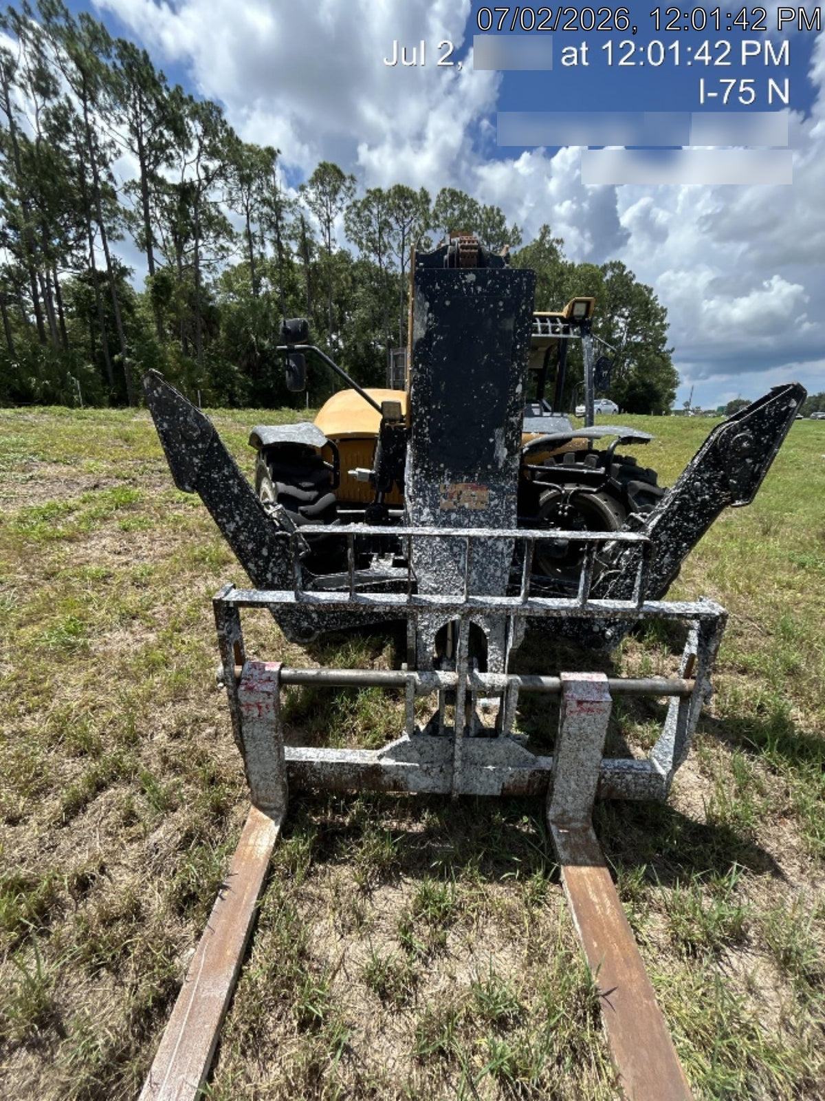 2022 SANY STH1056
