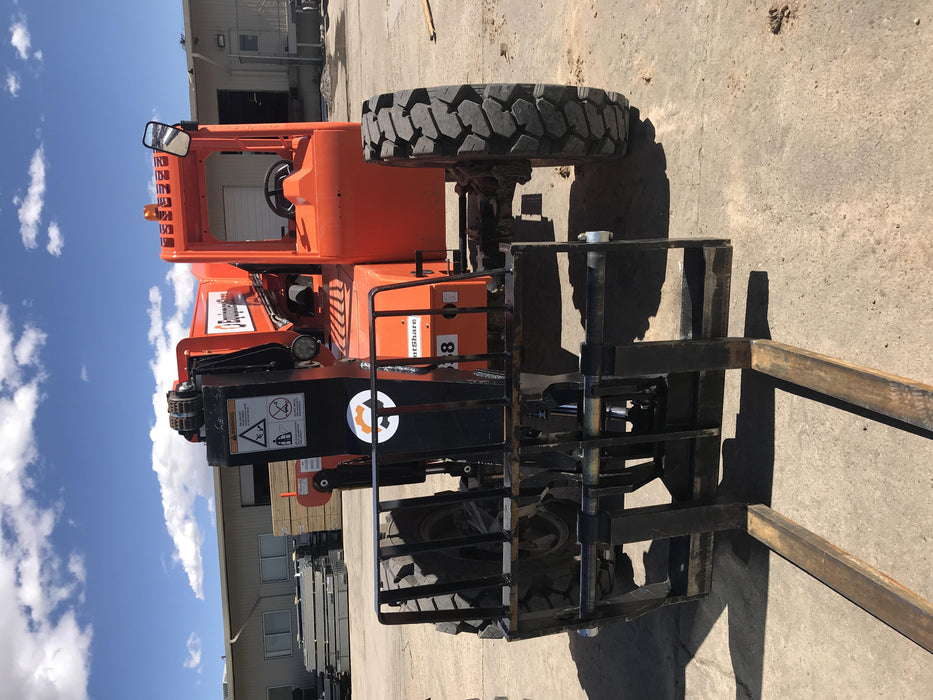 2019 Skytrak 6036 Canopy, Solid Tires, LED Work Lights, Beacon 50" Carriage, 48" Pallet Forks