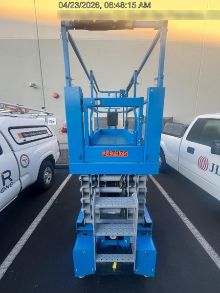 2022 GENIE GS-3232