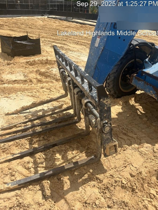 2018 Genie GTH-844 Genie GTH-844D w/Open ROPS, FF Tires, Work Light/Beacon, 60" Carriage and Forks