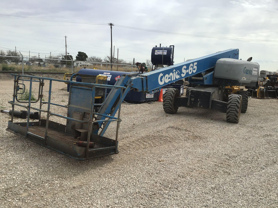 2017 GENIE S-65