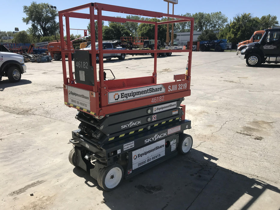 2019 JLG Triple L 7614