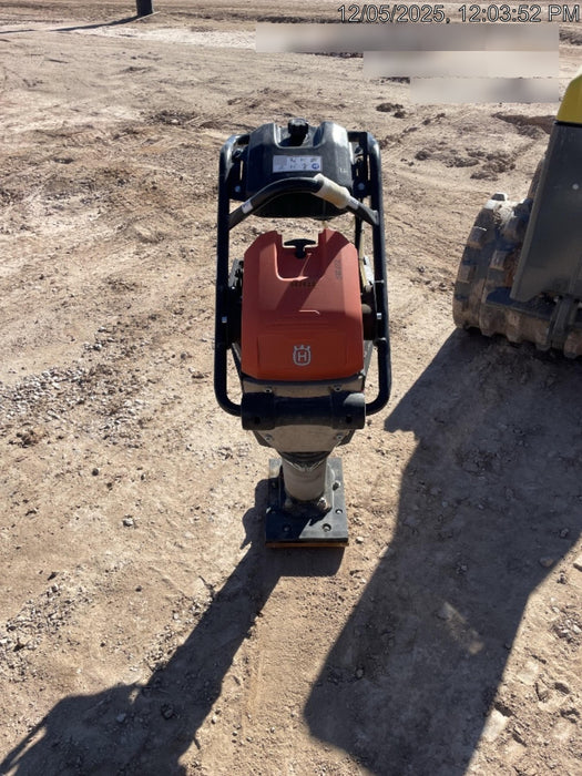 2025 HUSQVARNA LT5005