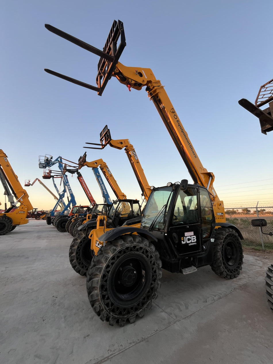 2023 JCB 509-42