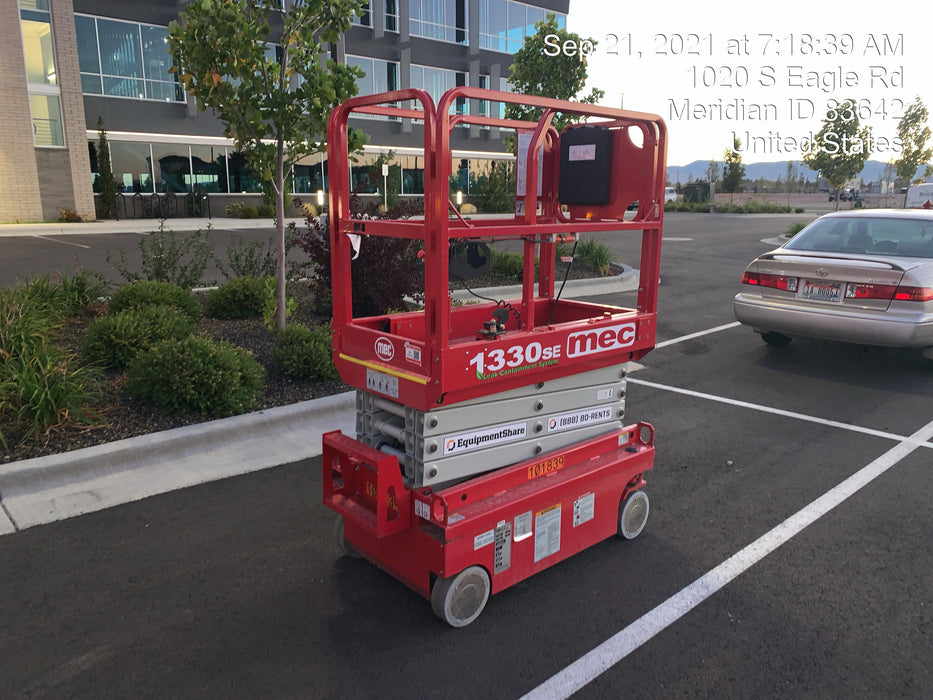 2020 MEC 1330SE Solid NM Tires, Steel Swing out Doors, LCS, Beacon, 900W Invertor