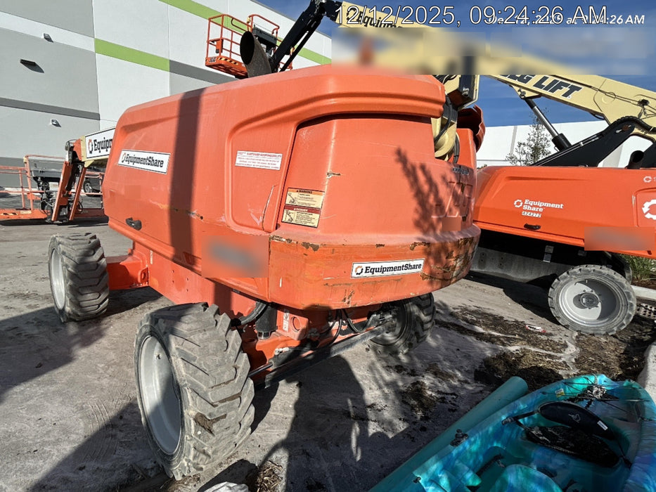 2020 JLG 660SJ