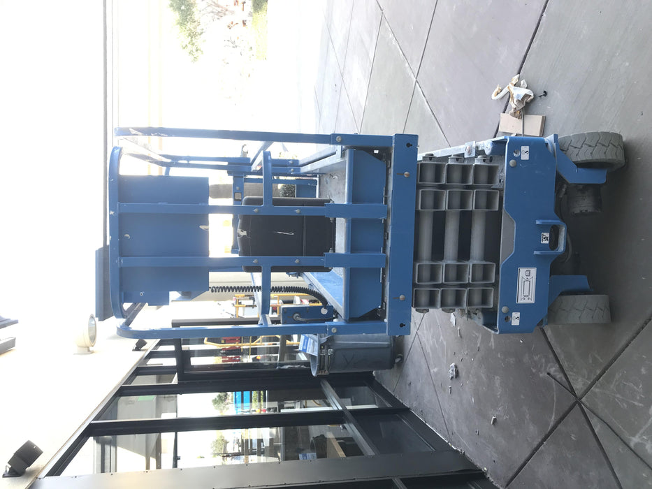 2019 Genie GS-1930 Half Height Swing Gate, 800W Inverter