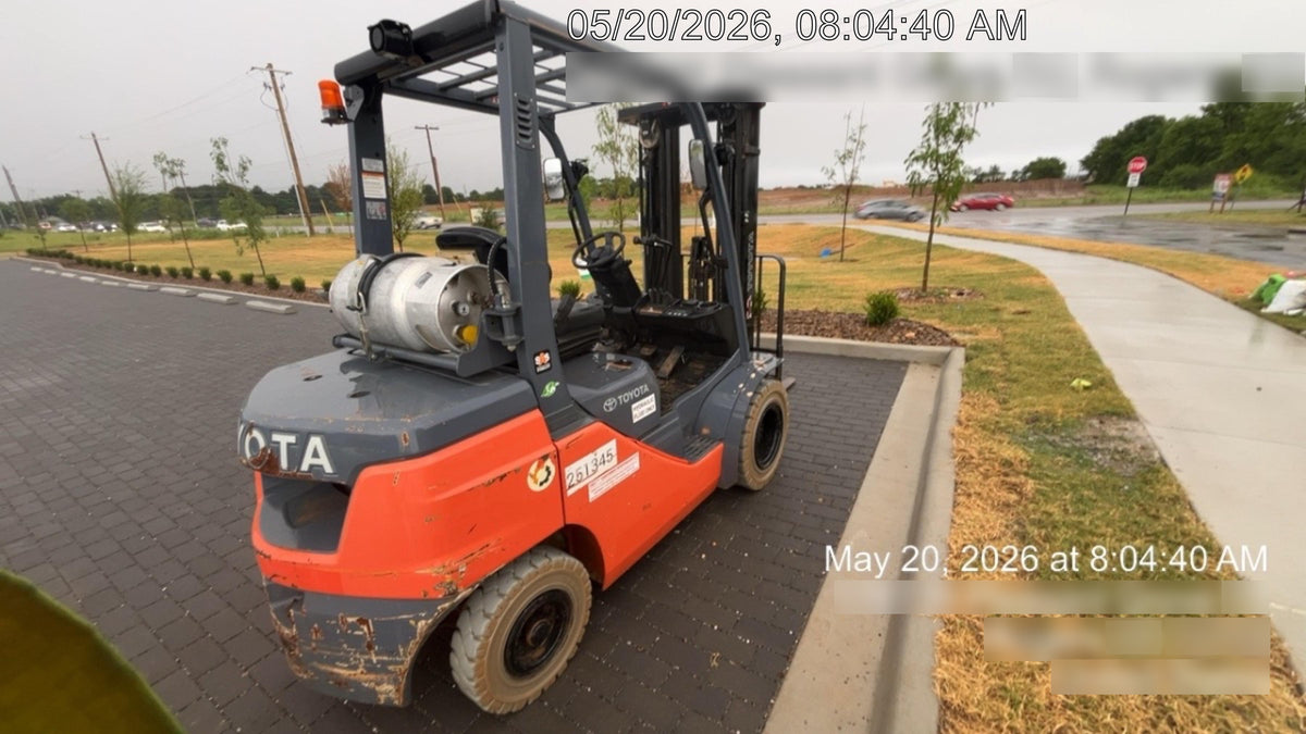 2022 TOYOTA 50-8FGU25