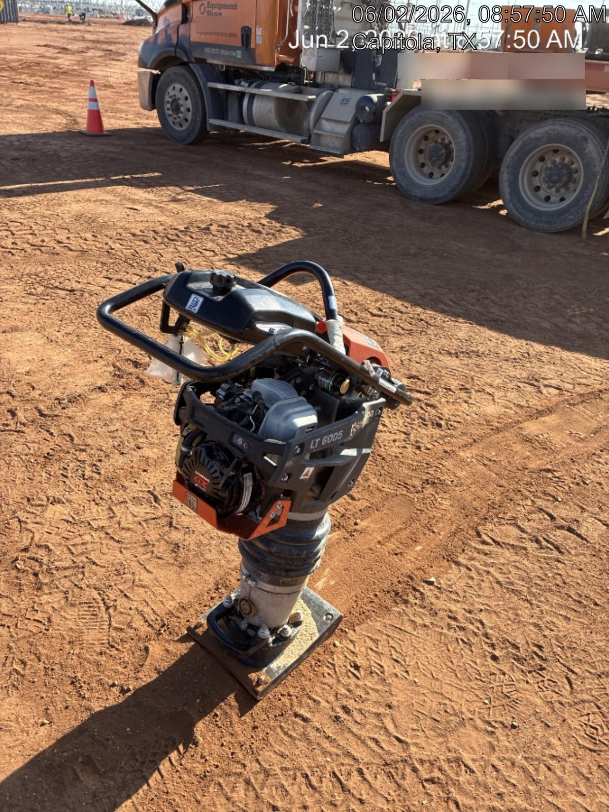 2025 HUSQVARNA LT6005