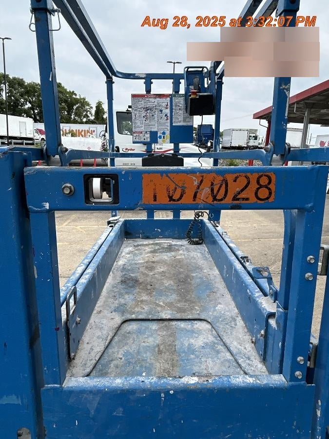 2020 Genie GS-1930 Solid Non Marking Tires, Beacon, Folding rails with half height swing gate