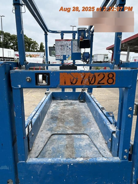 2020 Genie GS-1930 Solid Non Marking Tires, Beacon, Folding rails with half height swing gate