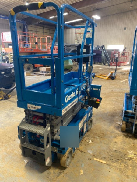 2021 GENIE GS-1330m