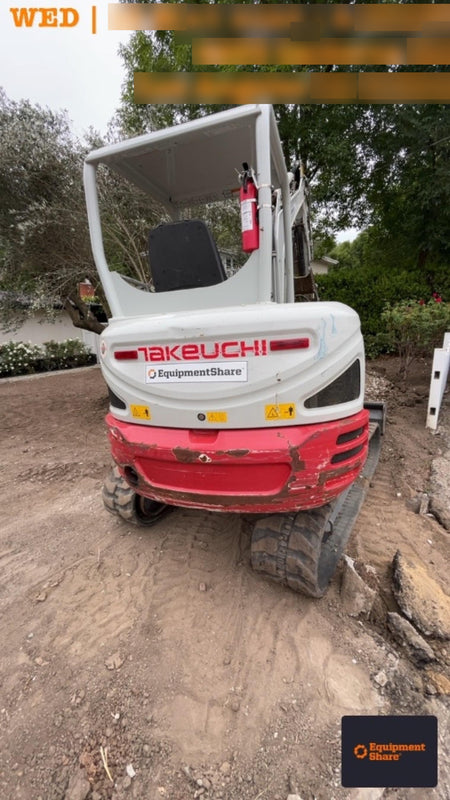 2022 TAKEUCHI TB235-2R
