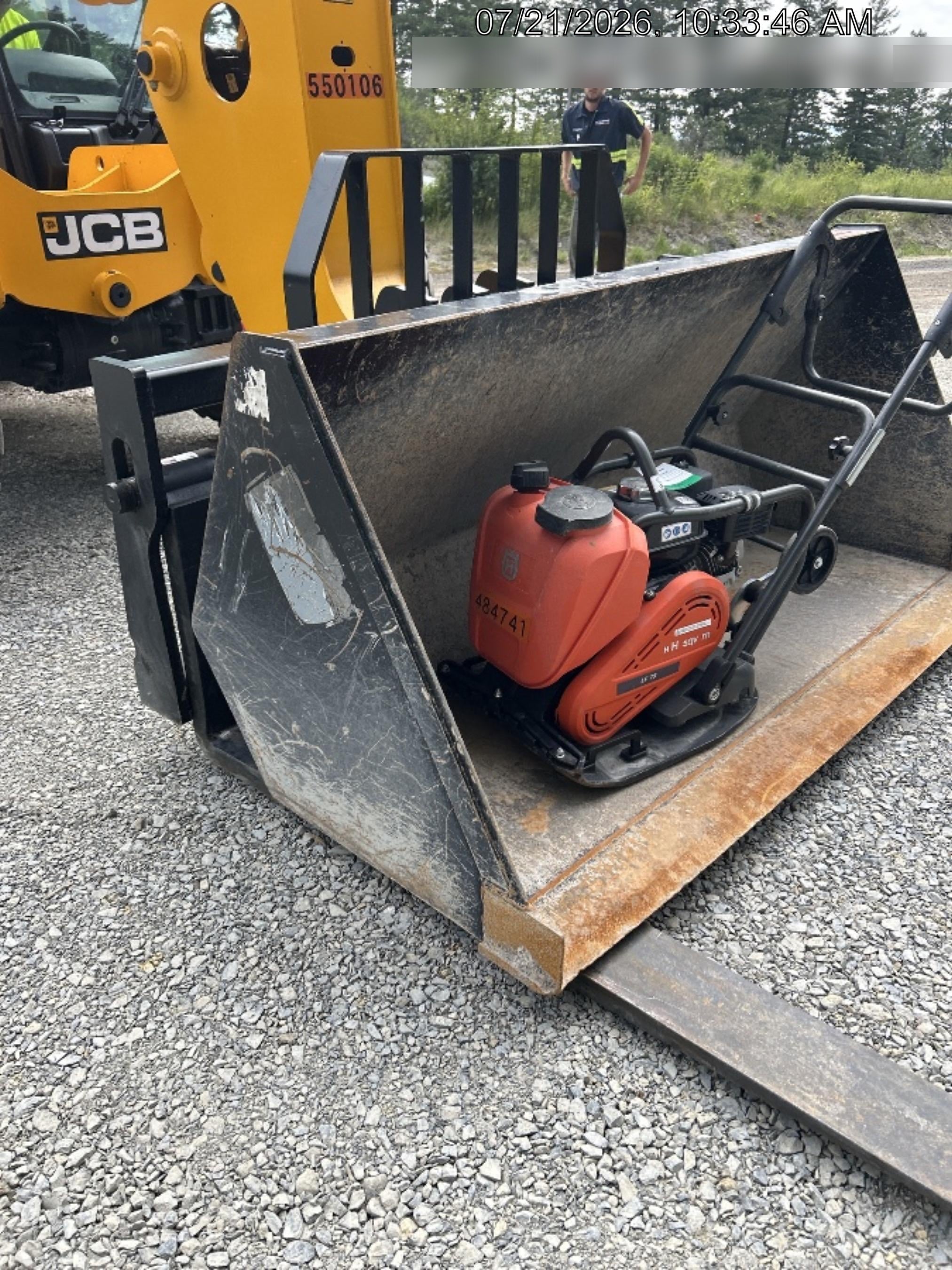 2023 JLG 1001100822