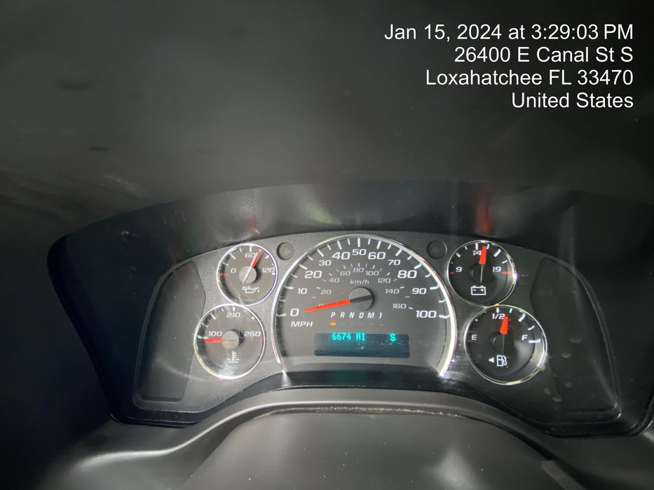 2023 CHEVROLET Express Van - Rental