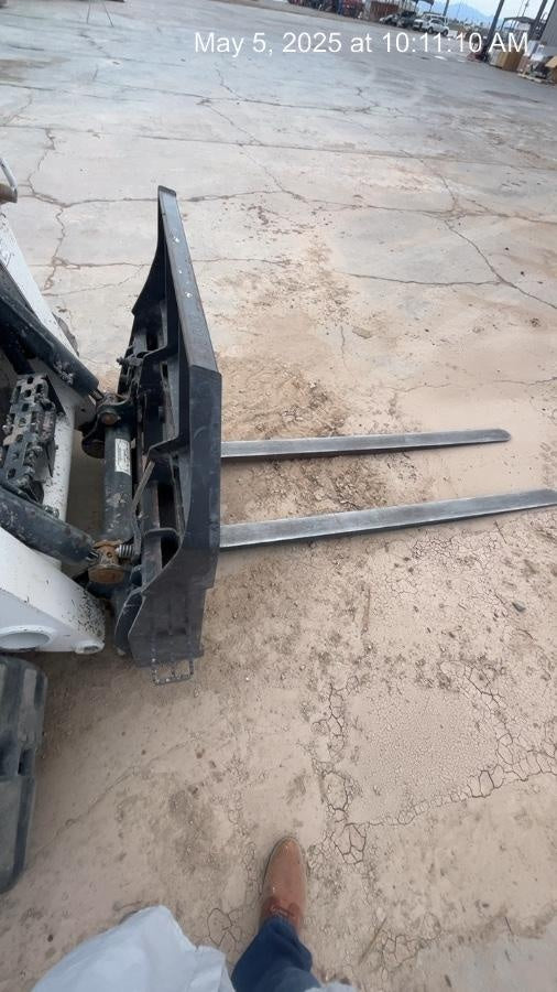 2021 PALADIN 48" Pallet Forks - Paladin