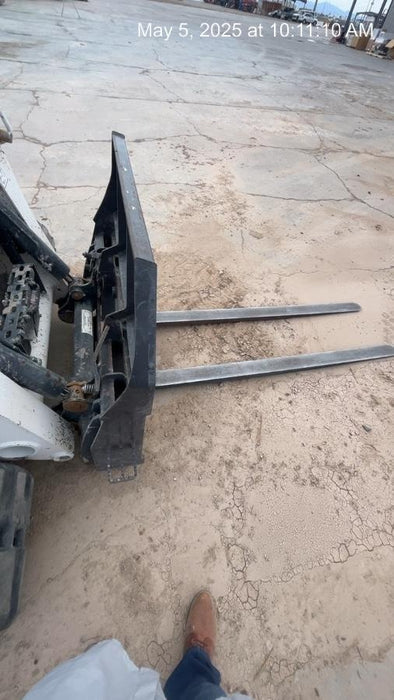 2021 PALADIN 48" Pallet Forks - Paladin