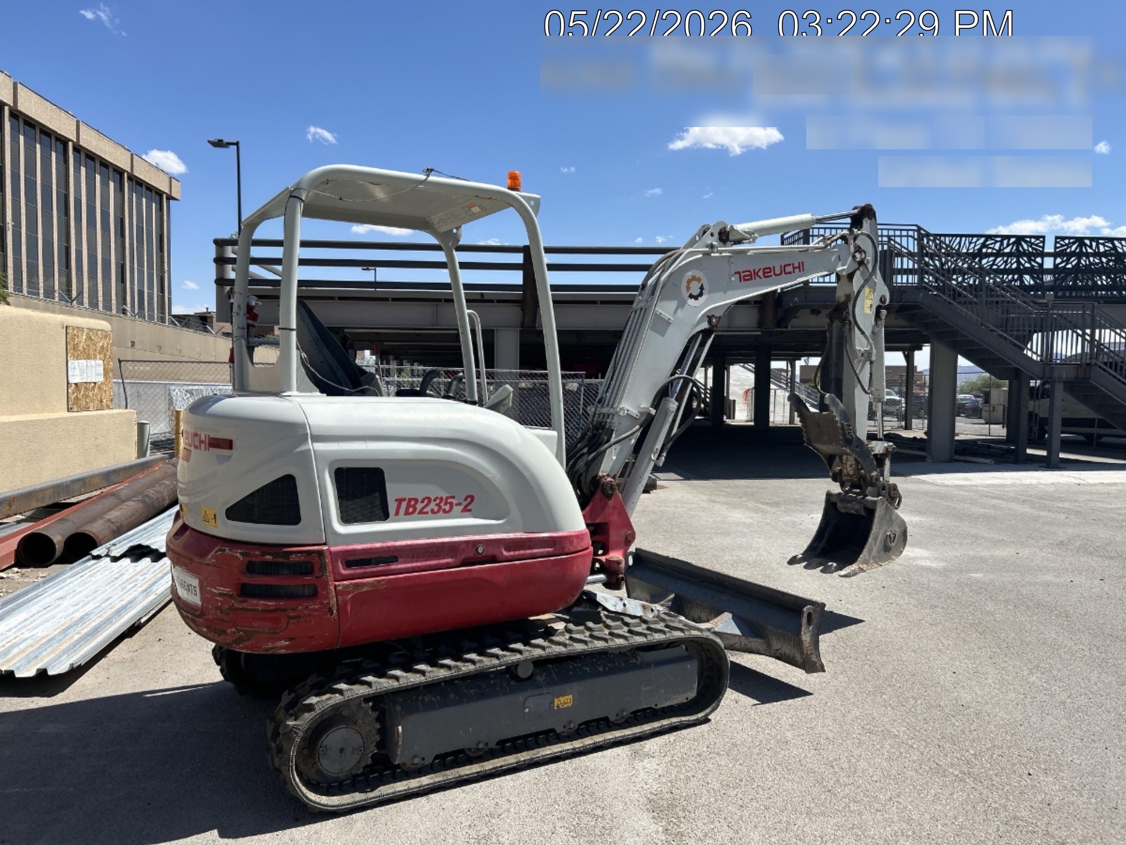2020 TAKEUCHI TB235-2R