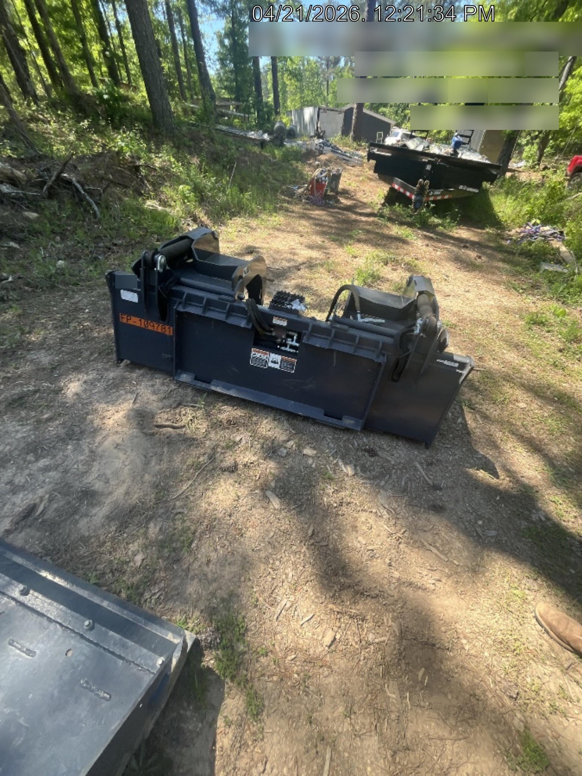 2020 PALADIN 76" Scrap Grapple Bucket - Paladin