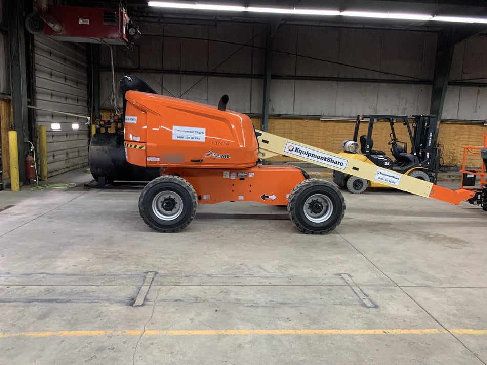 2021 JLG 400S