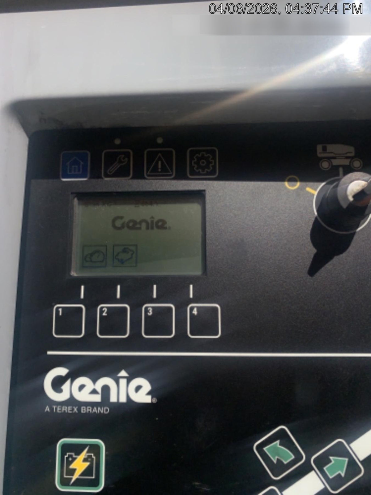 2024 GENIE S-85 XC
