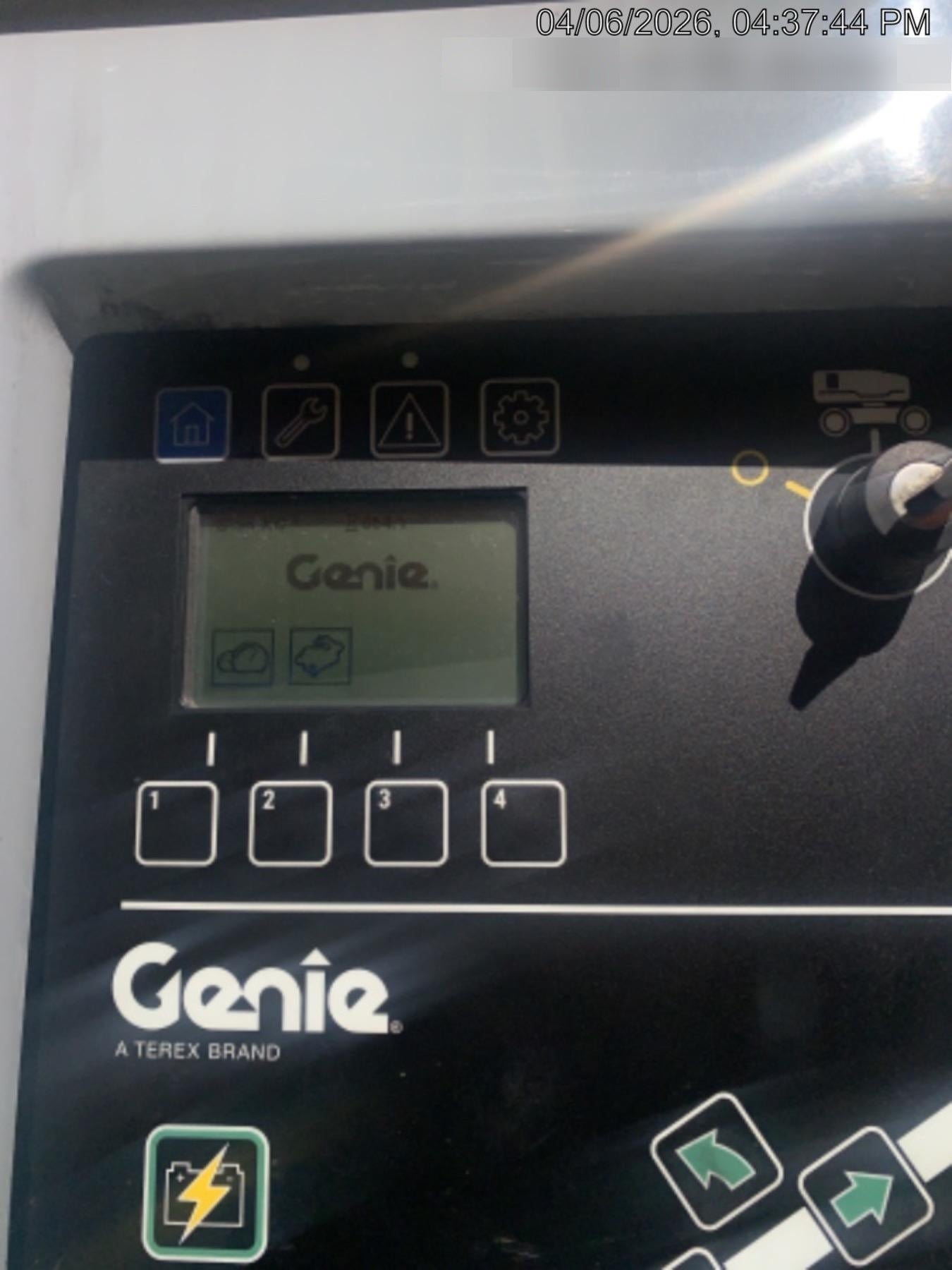 2024 GENIE S-85 XC