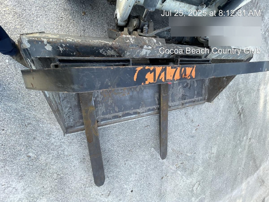 2024 ARROW MATERIAL HANDLING 24" Pallet Fork Frame