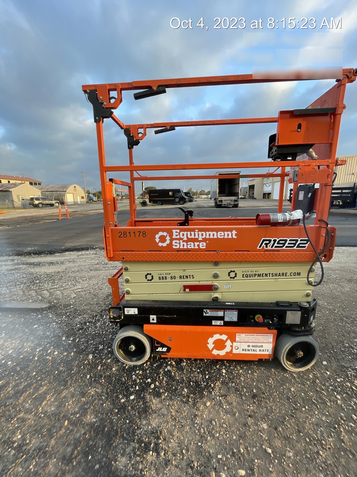 2022 JLG R1932