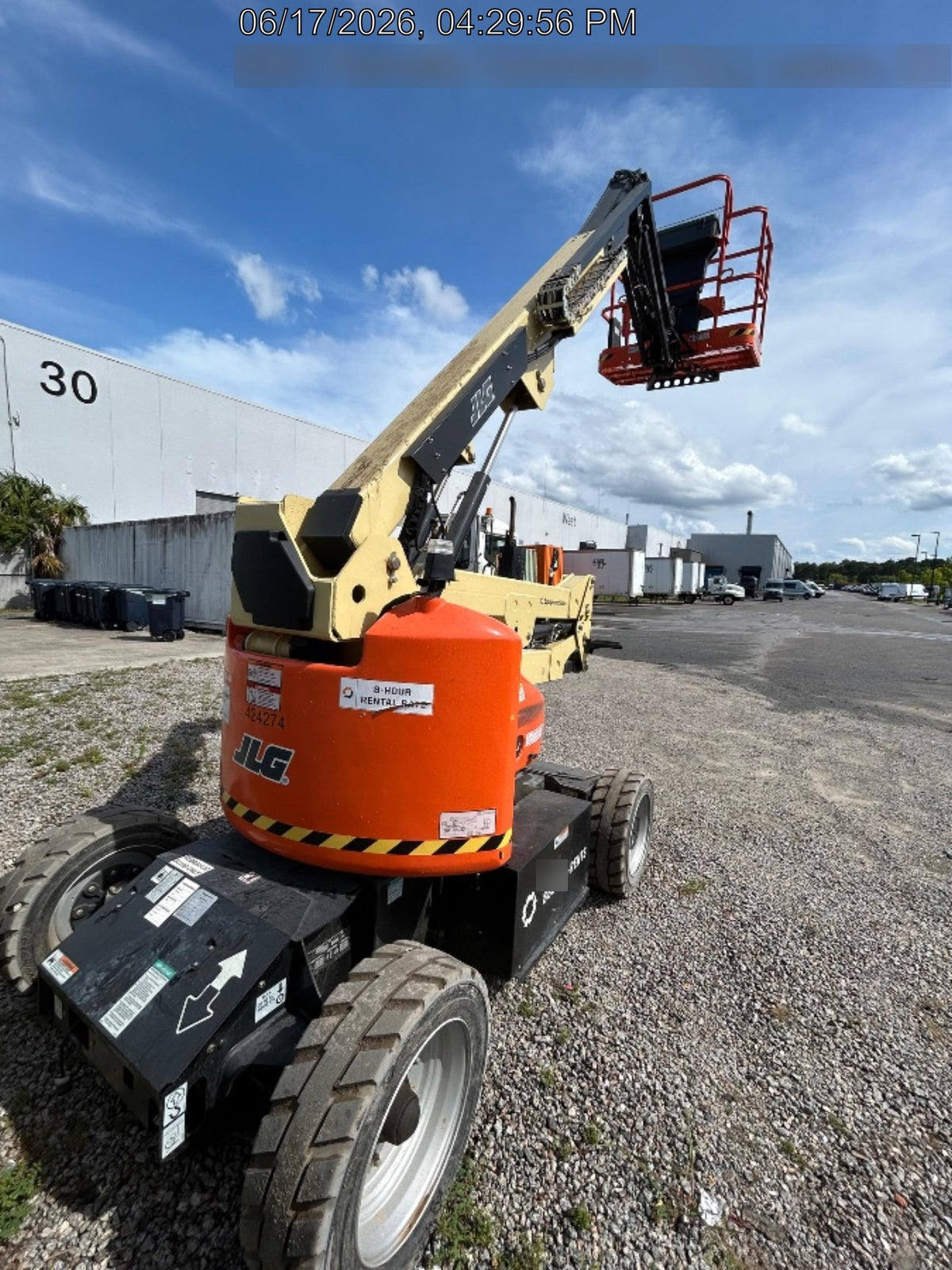 2024 JLG E450AJ