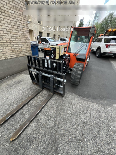 2025 JLG 519