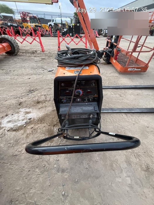 2021 Lincoln Electric Ranger 305 LPG LPG One-Pak (includes undercarriage, tank holder & tank strap) ORANGE