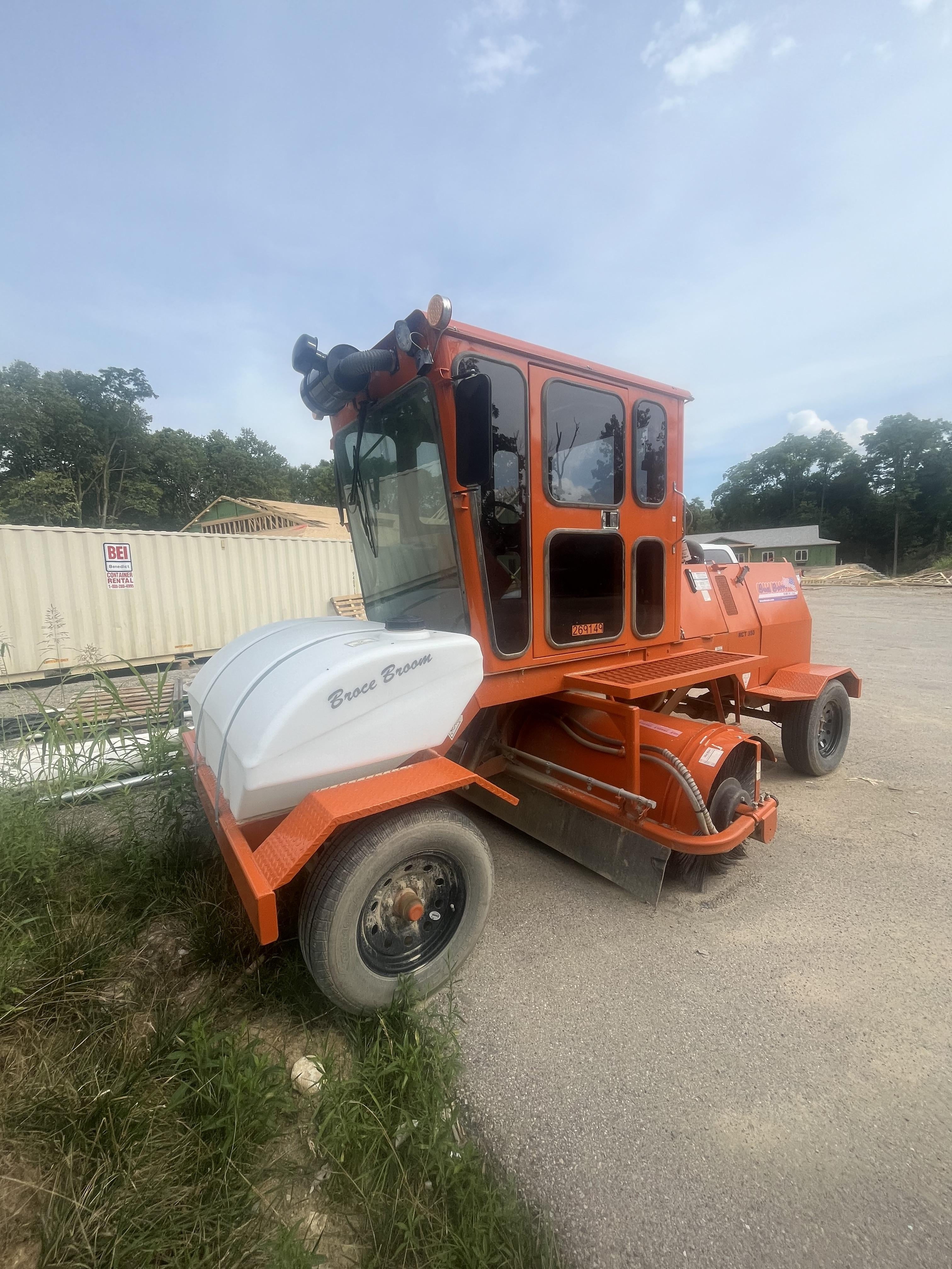 2022 BROCE RCT350