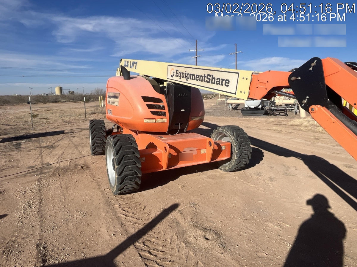 2019 JLG 600AJ