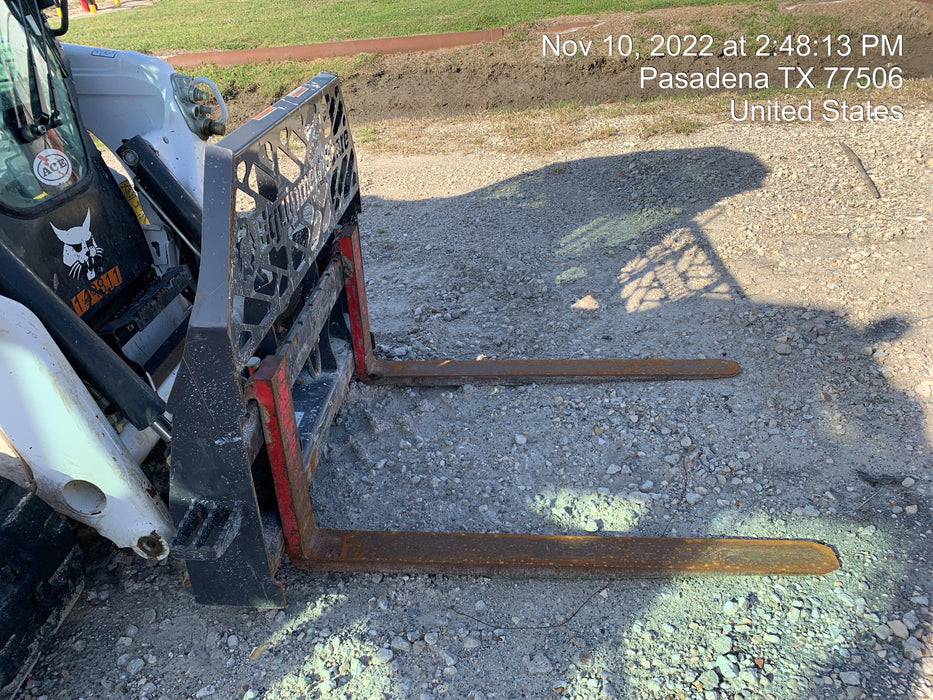 2021 PALADIN 48" Pallet Forks - Paladin