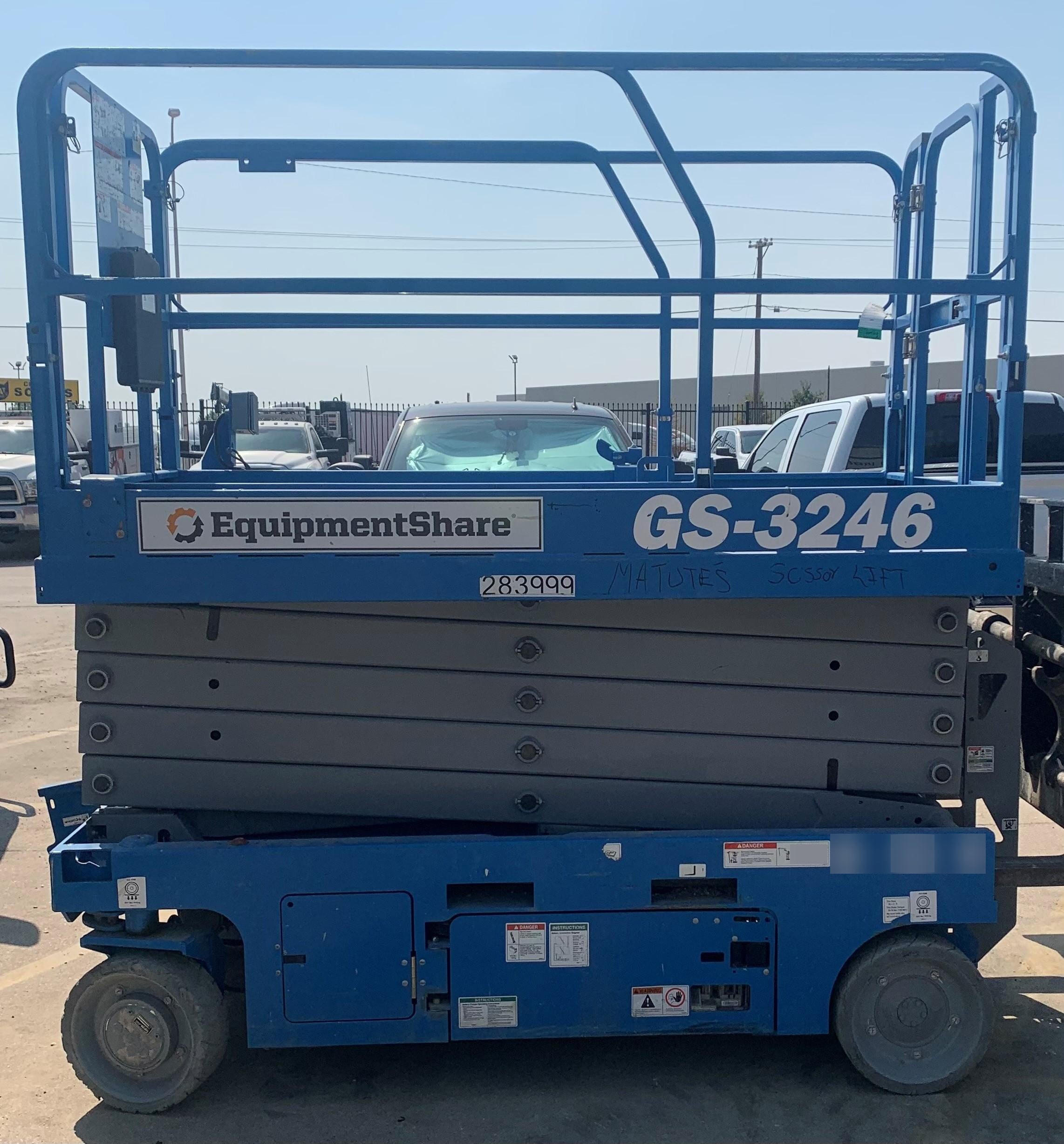 2022 GENIE GS-3246