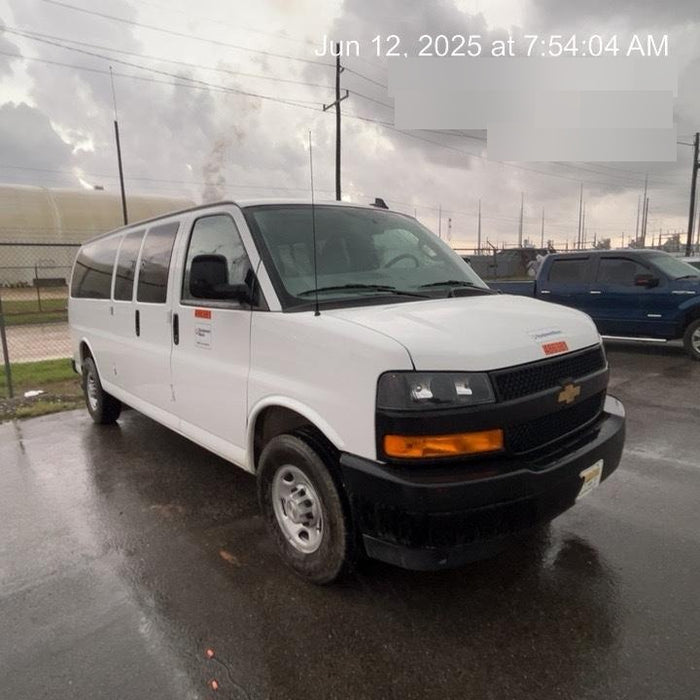 2025 CHEVROLET Express Van - Rental