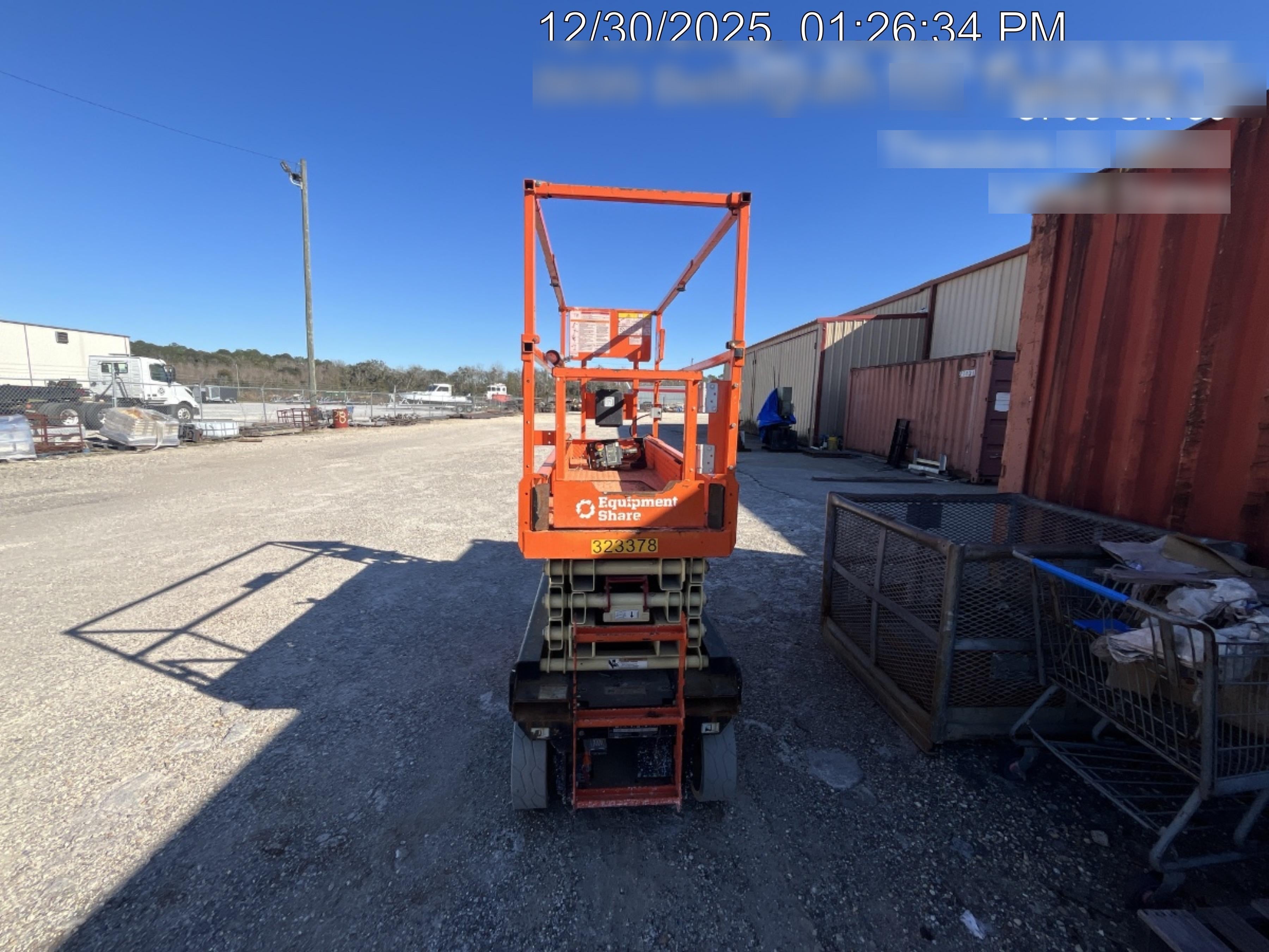 2023 JLG ES2632