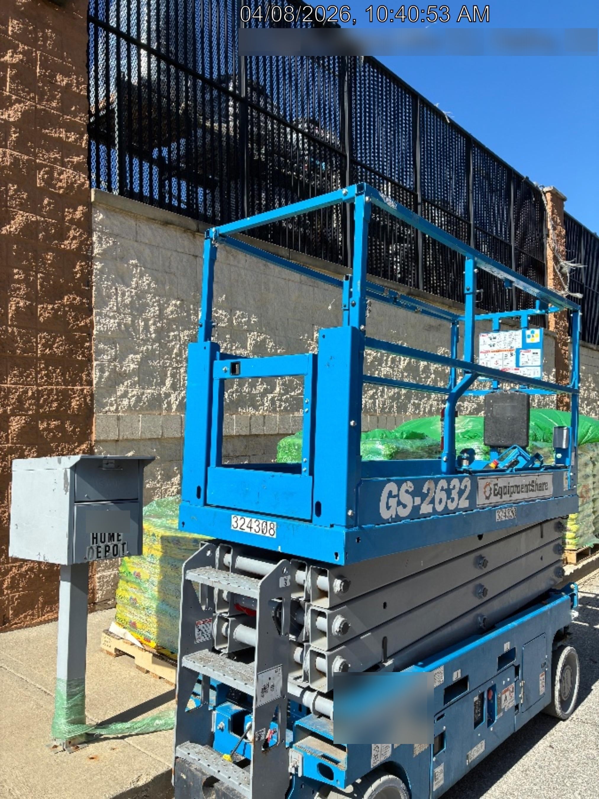 2023 GENIE GS-2632