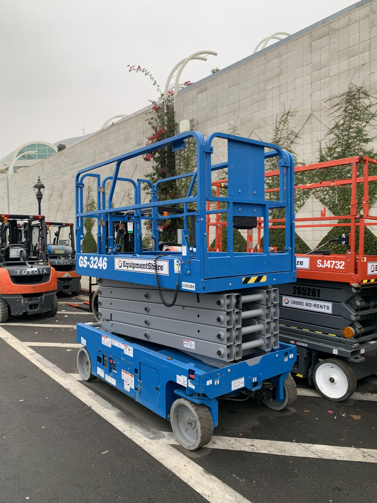 2022 SKYJACK SJ4732