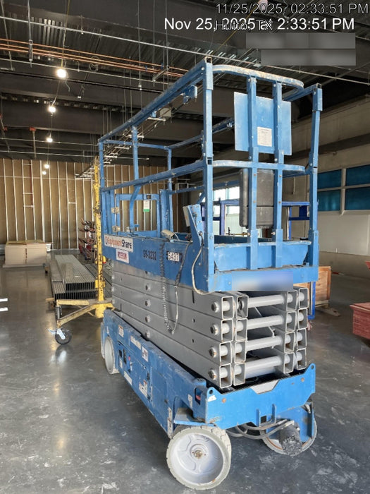 2017 Genie GS-3232 Genie GS3232 Narrow 32' Scissor Lift