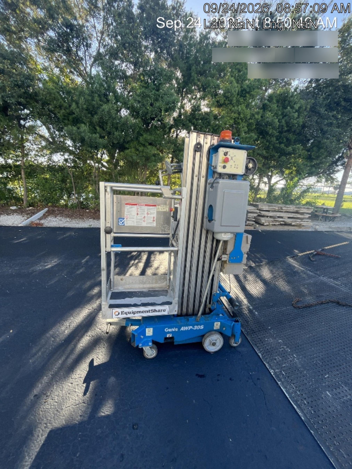 2022 GENIE AWP-30S DC