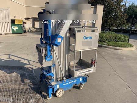2019 GENIE AWP-30S