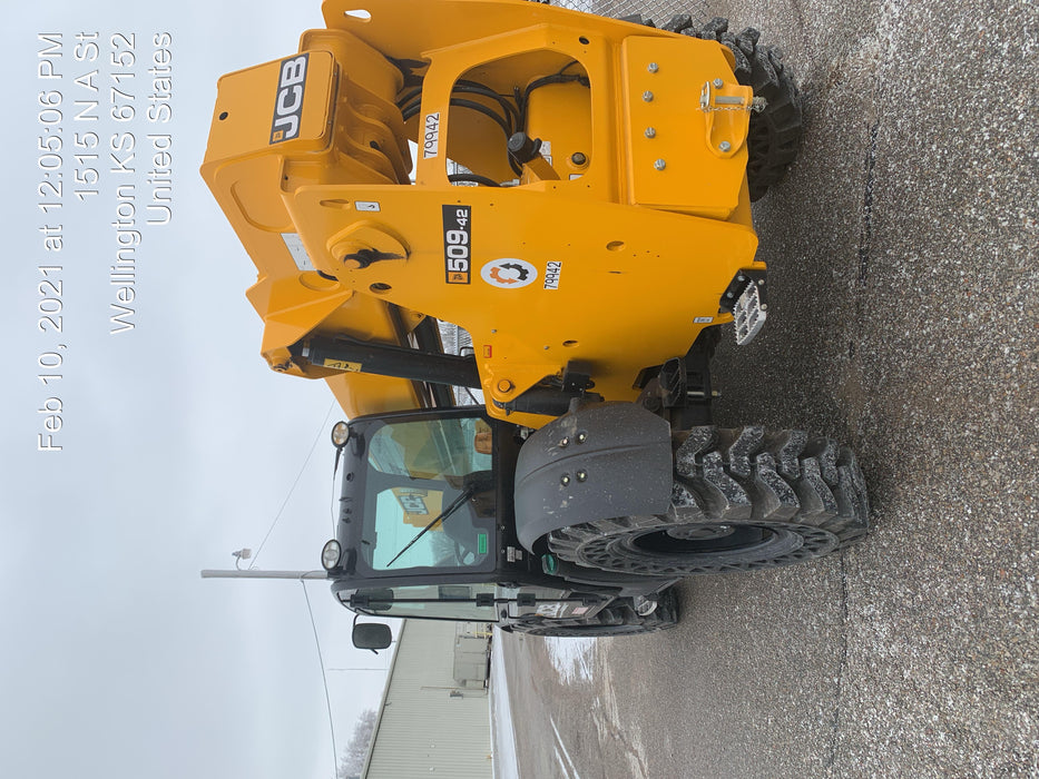 2020 JCB 509-42 Cab/Heat/Air, Solid Tires, Work Lights, Beacon, Aux Hydraulics, Back up Alarm, Lifting Eye, ES Decals