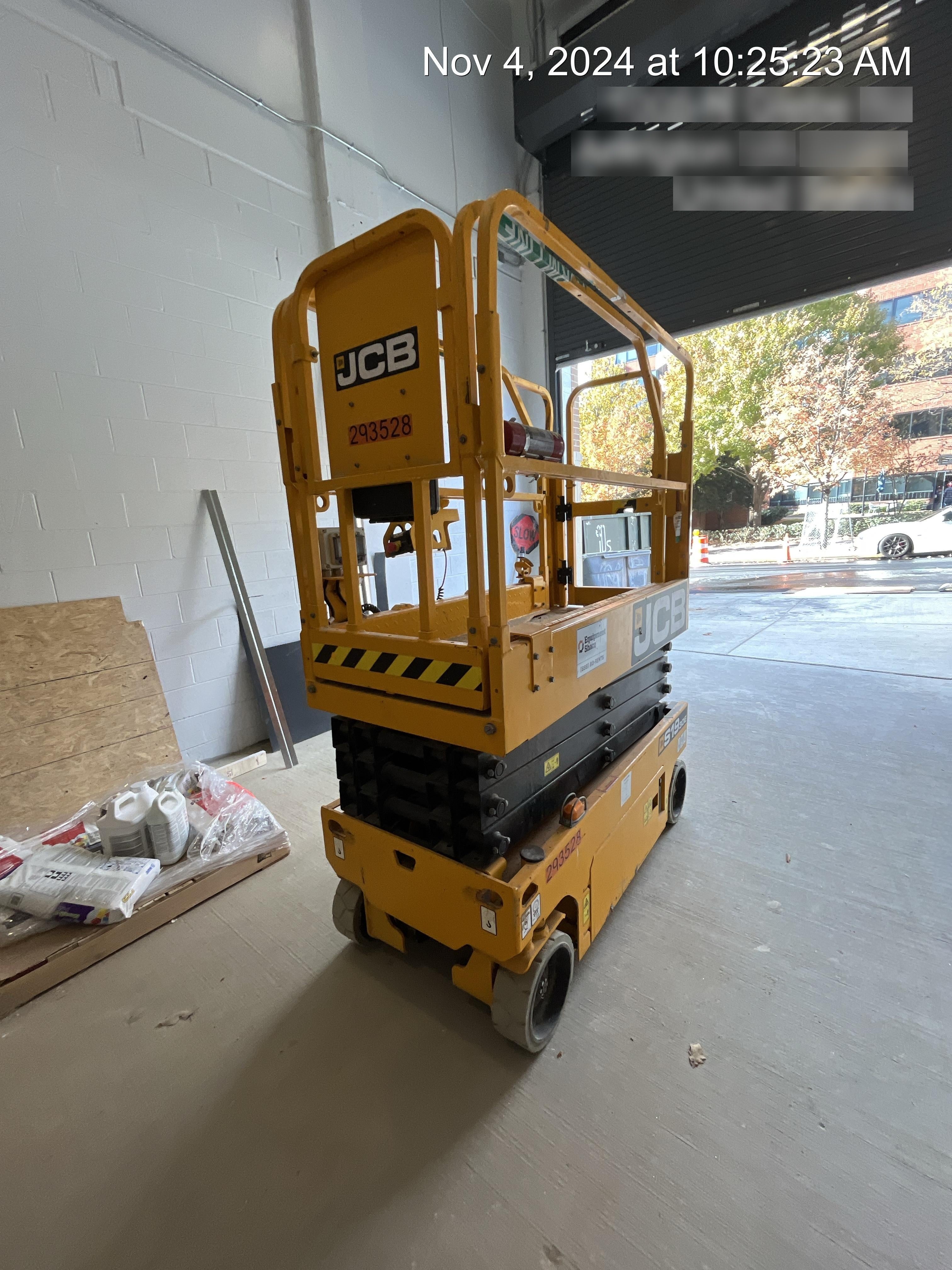 2023 JCB S1930E