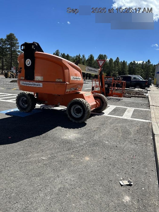 2019 JLG 460SJ