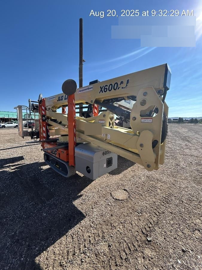 2020 JLG X600AJ