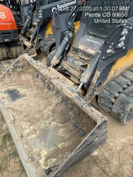 2025 JOHN DEERE 84" Bucket - John Deere