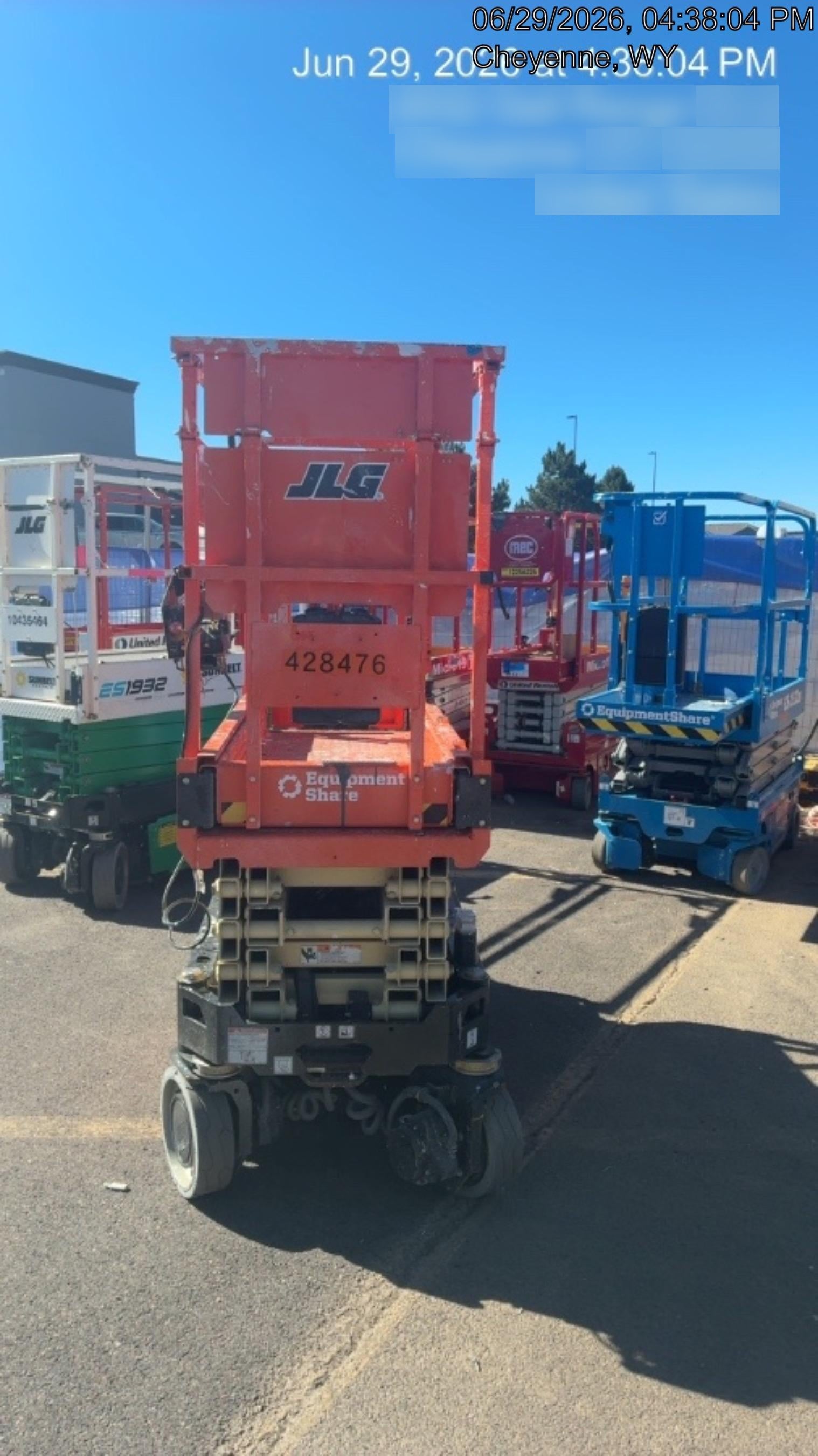 2024 JLG ES1932
