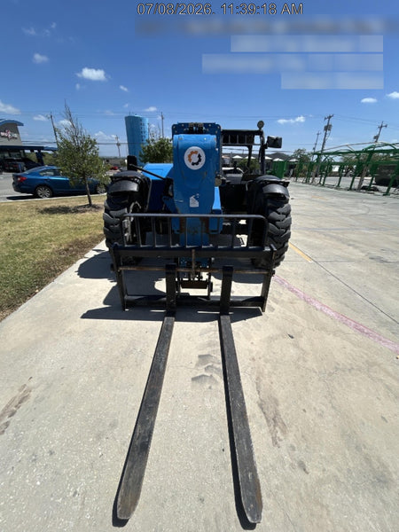 2017 GENIE GTH-844