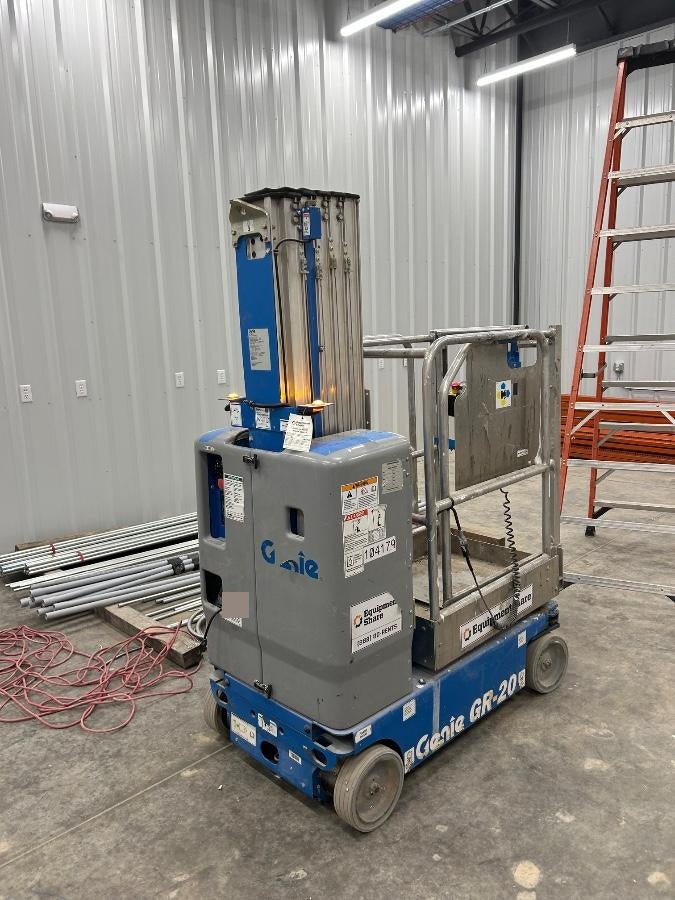 2020 GENIE GR-20